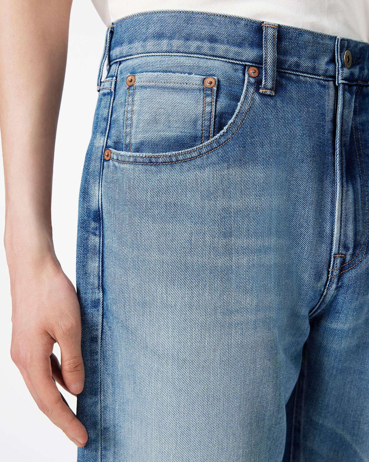 MEN | Light Straight Jeans 9oz Medium Indigo,MEDIUM INDIGO, large image number 3