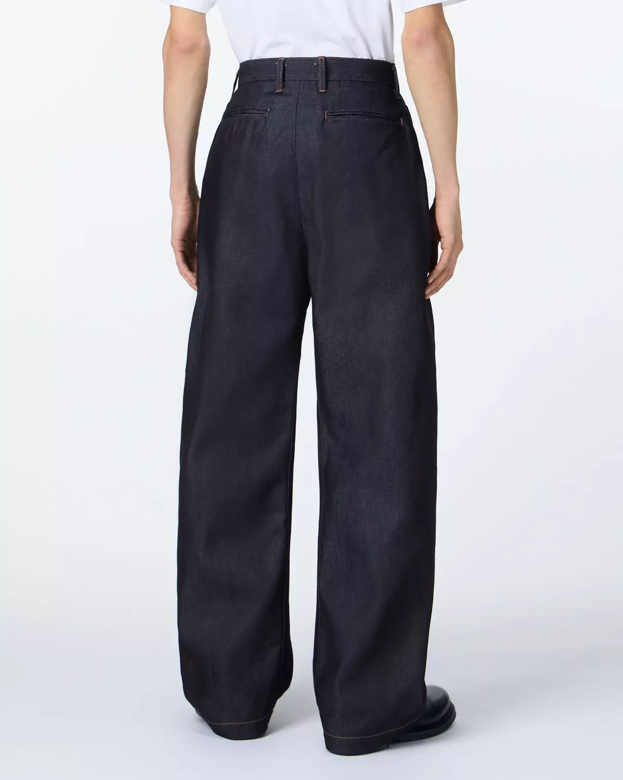 MEN | Light Two Tuck Loose Trousers 9oz Rigid,RIGID, large image number 2